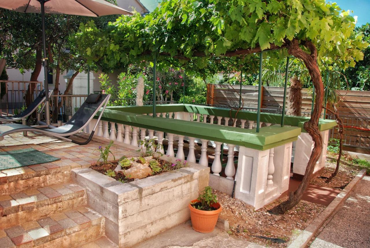 Toni Apartment Vodice Exterior photo