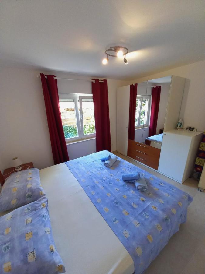 Toni Apartment Vodice Exterior photo