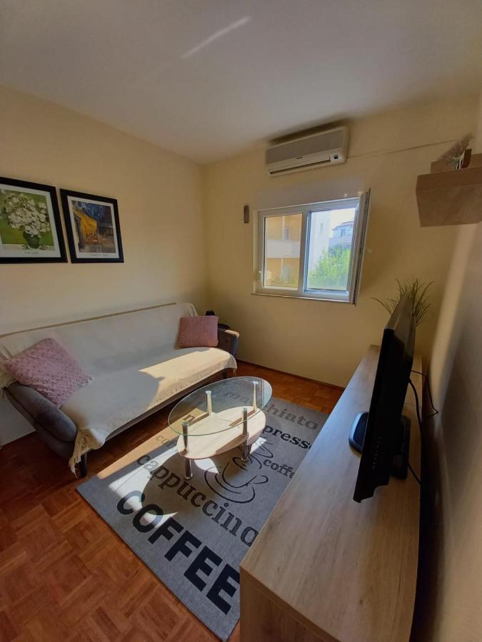Toni Apartment Vodice Exterior photo